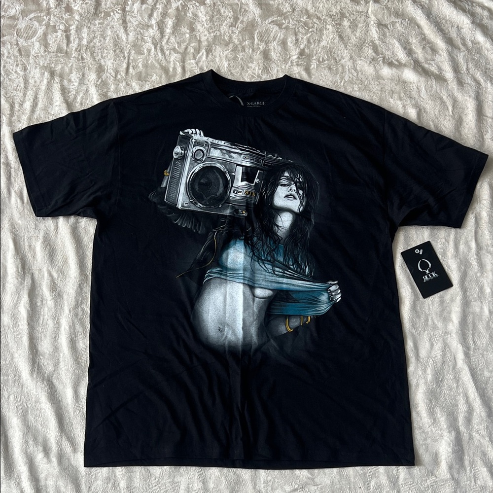 Rook Black Graphic T-Shirt (girl + boom-box print)
